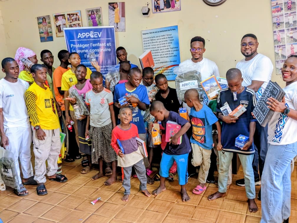 APPCEV lance la Phase 1 de son projet Back to School à Yaoundé
